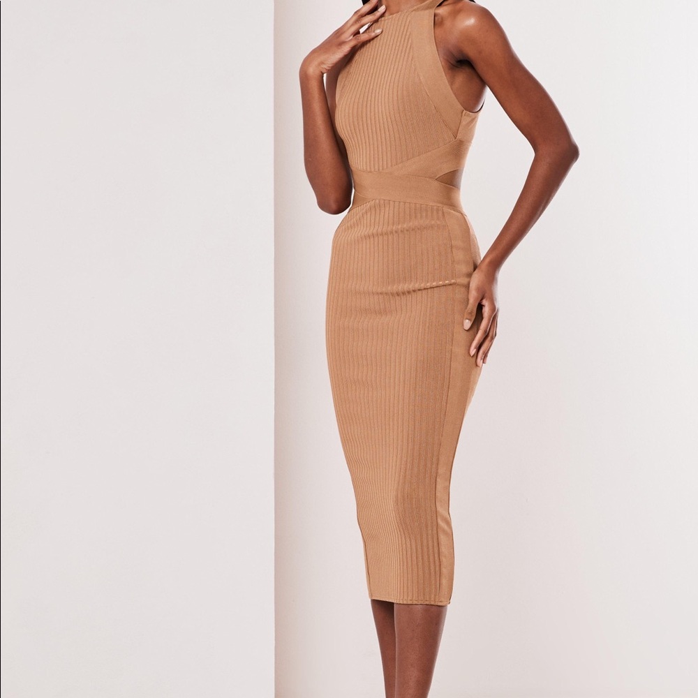 🦋New Year, New Wardrobe Sale🦋 - Missguided | Premium Bandage Dress